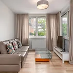 Pure Apartment *