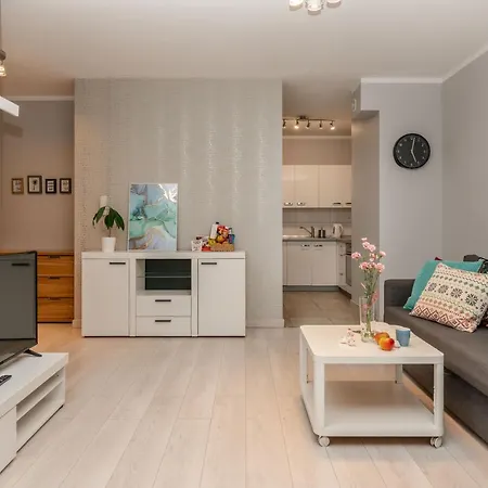 Pure * Βρότσλαβ