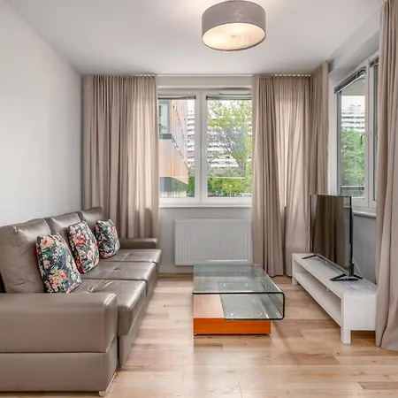 Pure Apartment *