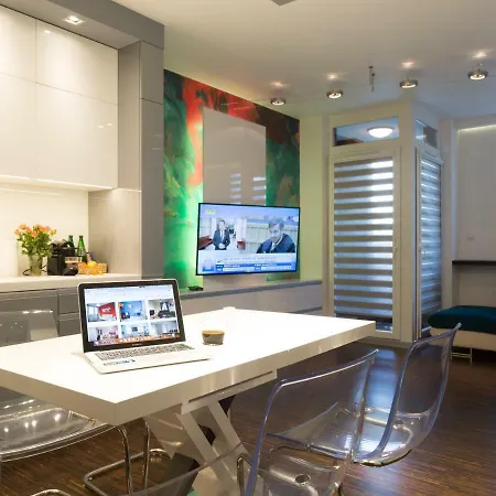 Pure Διαμέρισμα